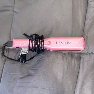 Revlon Hair Straightener